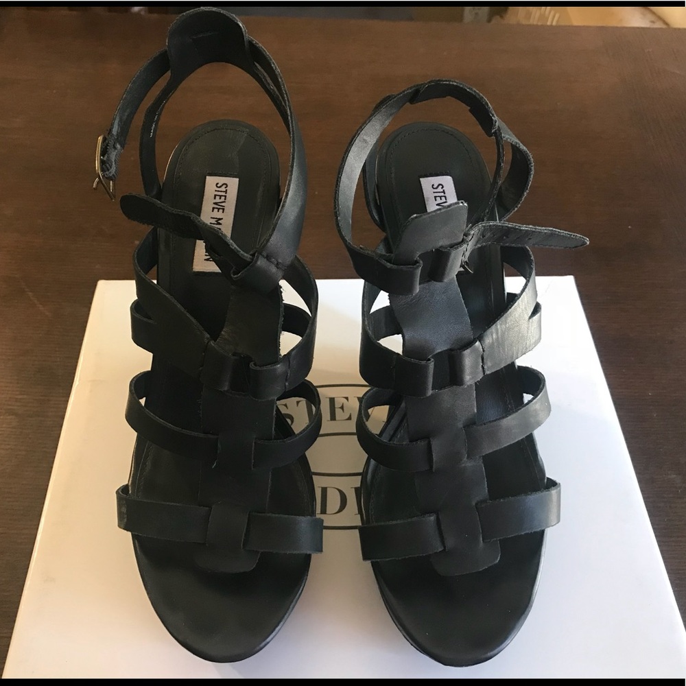 Steve Madden Winslet, caged, wedge, sandal